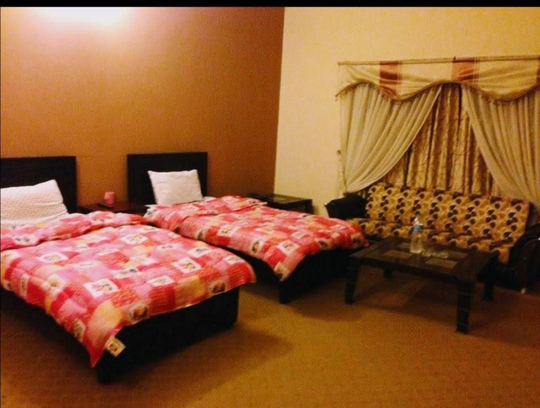 Magnum Hotel Lahore Ngoại thất bức ảnh