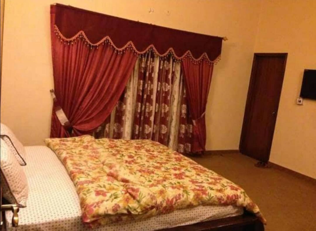 Magnum Hotel Lahore Ngoại thất bức ảnh
